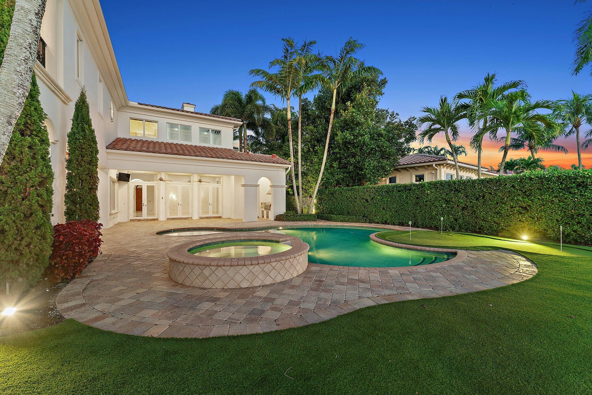 OLD PALM 2 - Residential