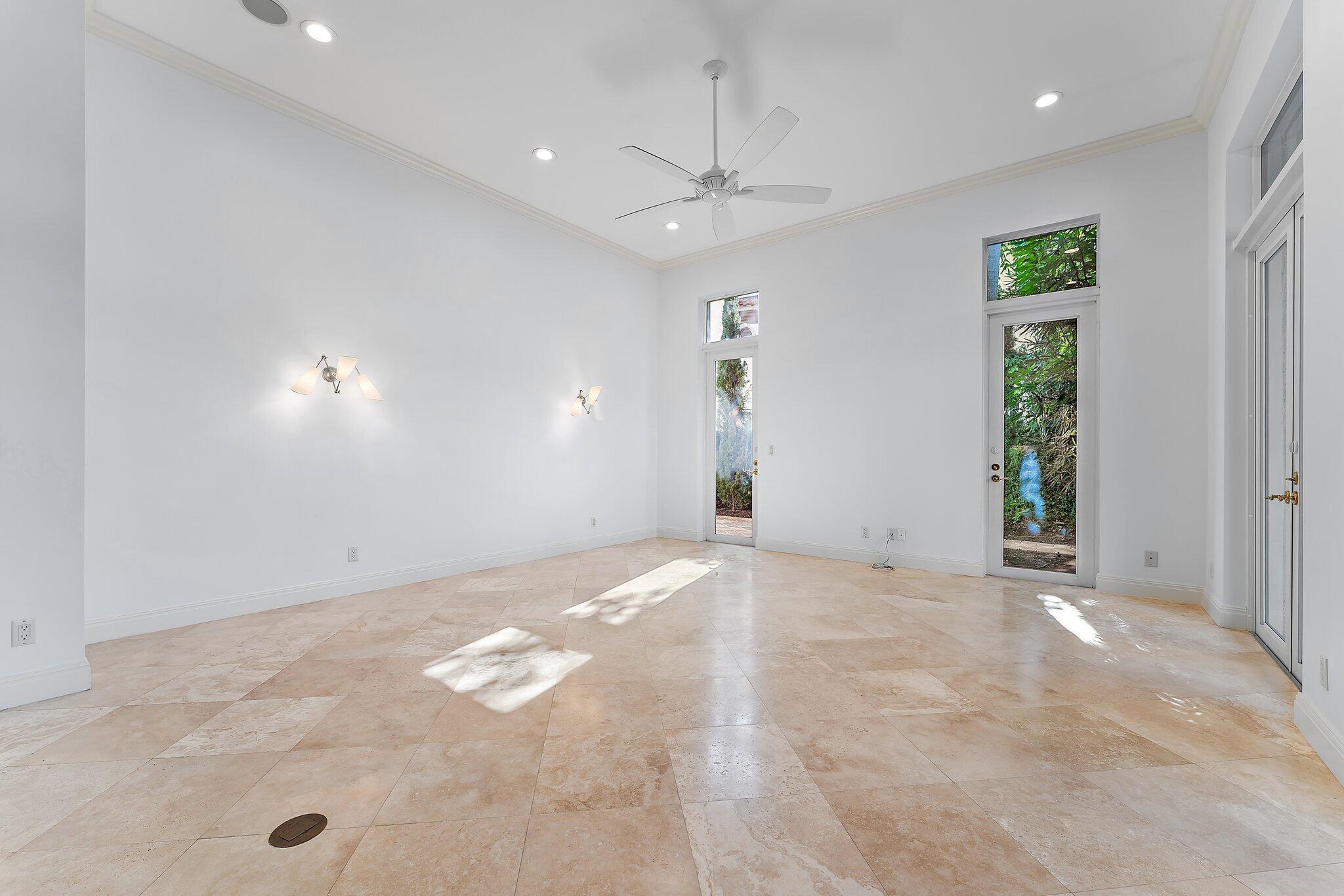 OLD PALM 2 - Residential