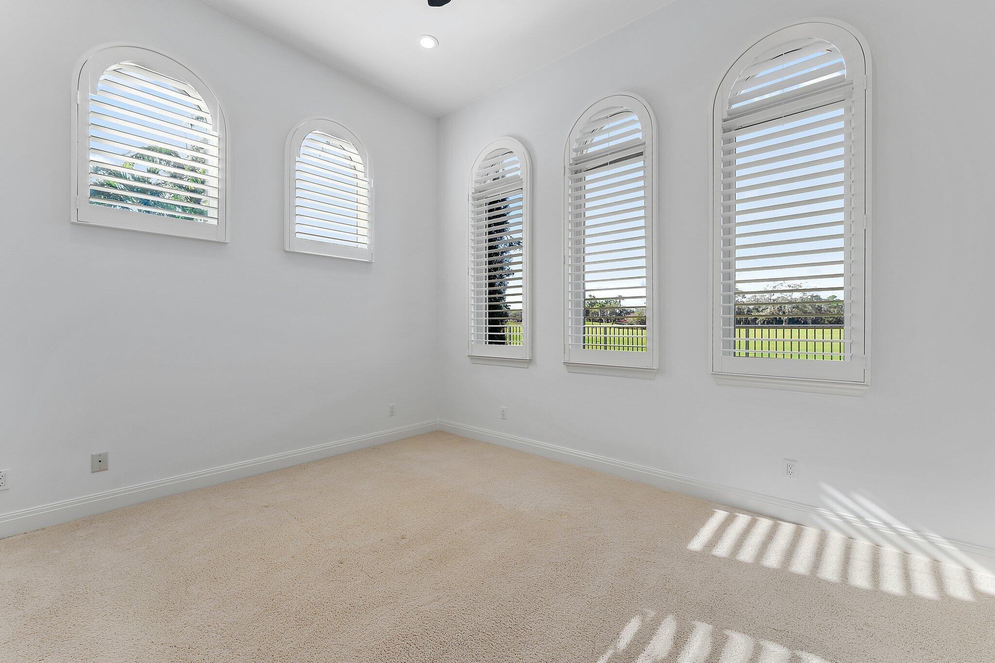 OLD PALM 2 - Residential