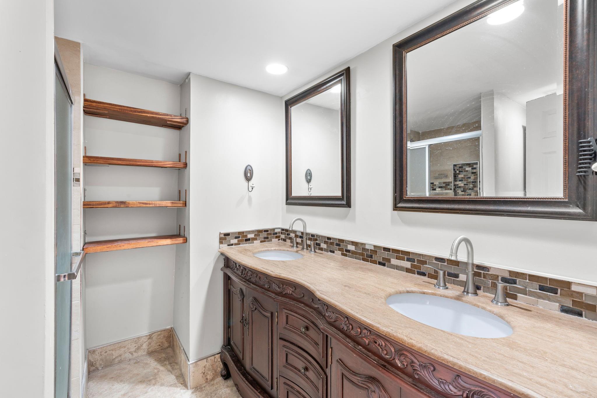 ROCK CREEK - Residential