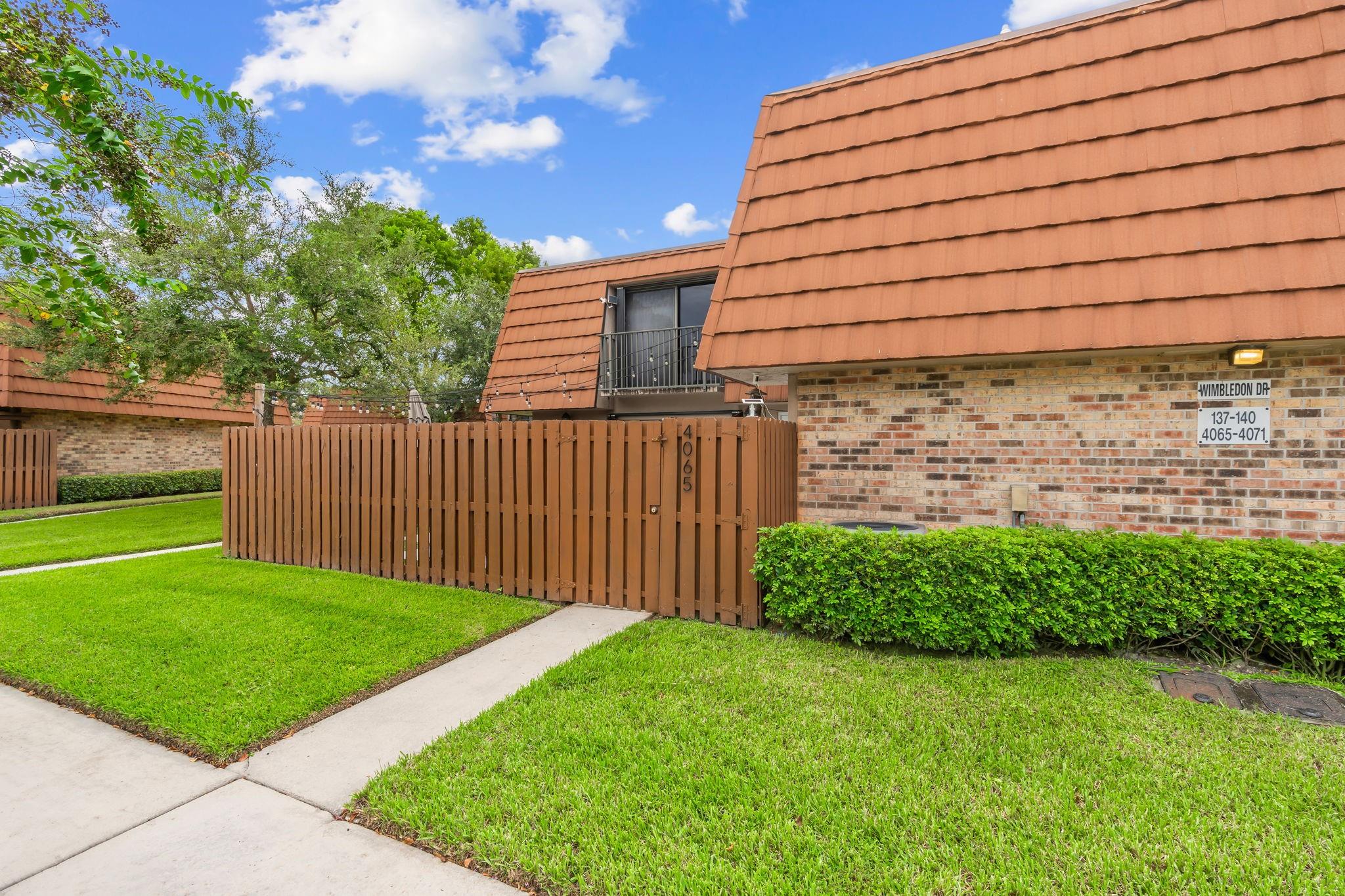 ROCK CREEK - Residential