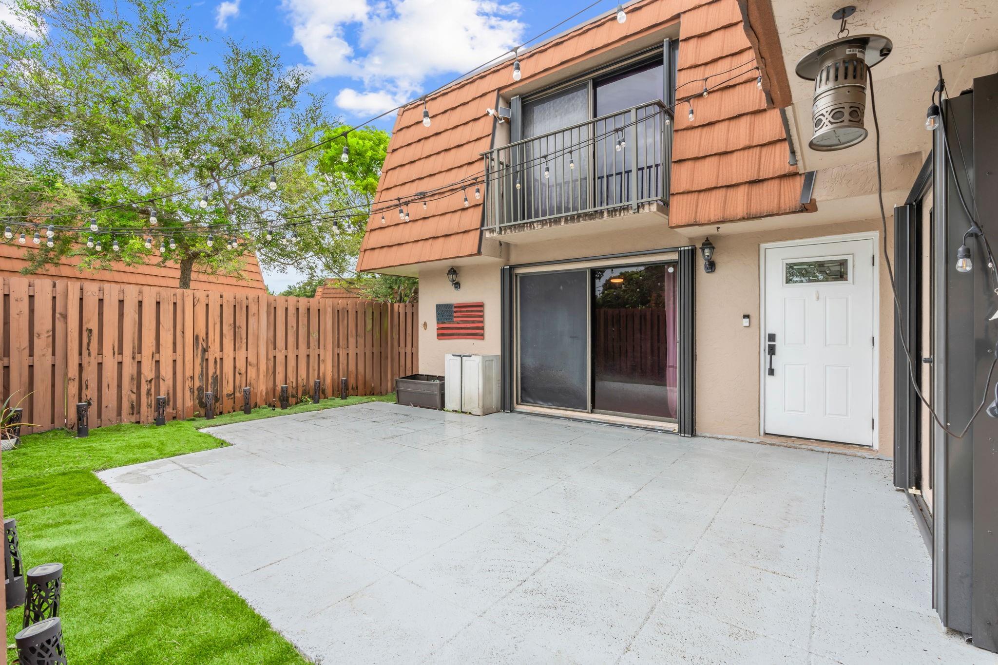 ROCK CREEK - Residential