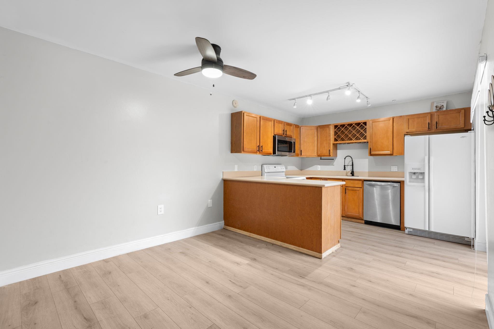 ROCK CREEK - Residential