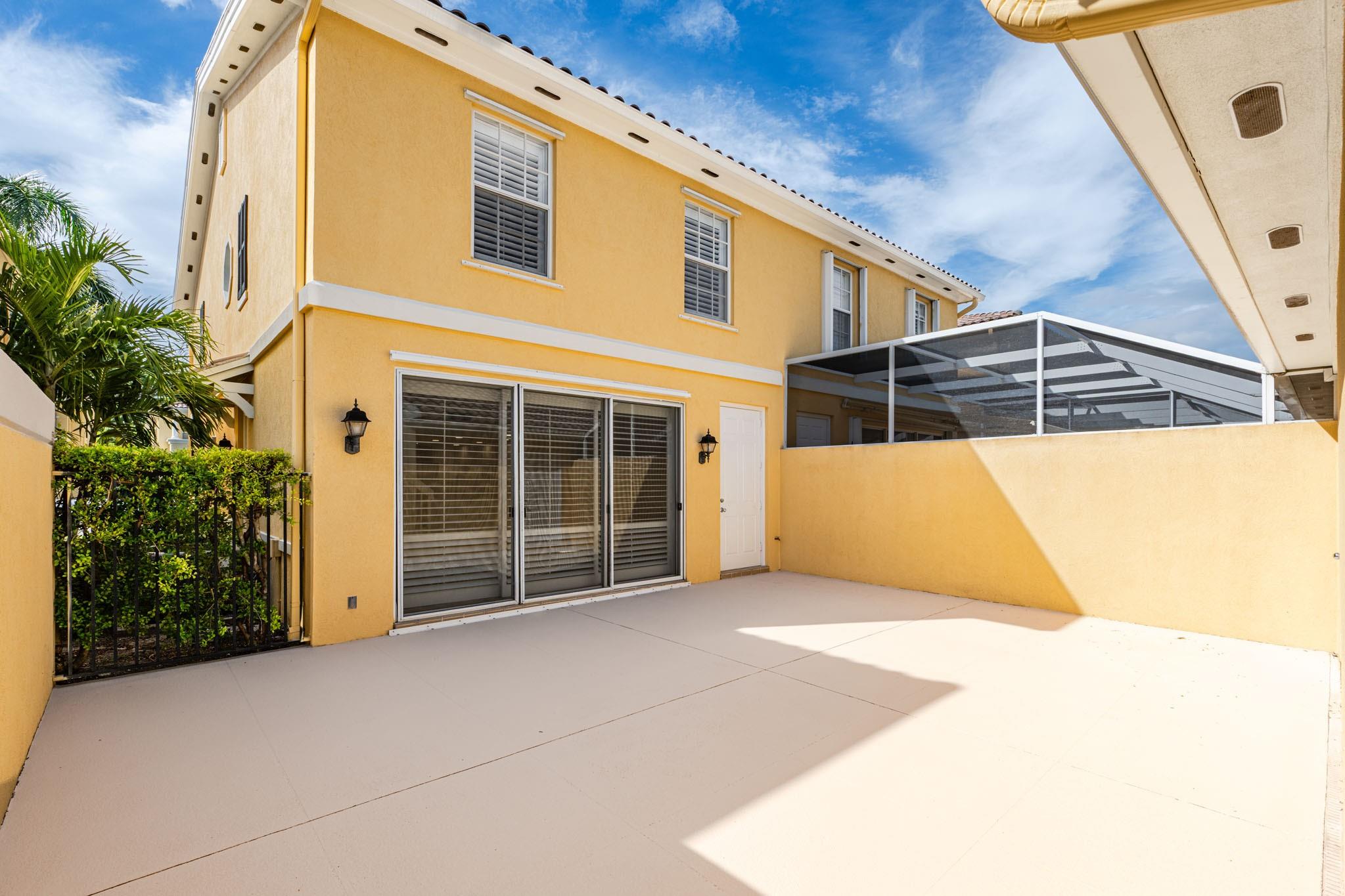 Magnolia Bay Gardens - Residential