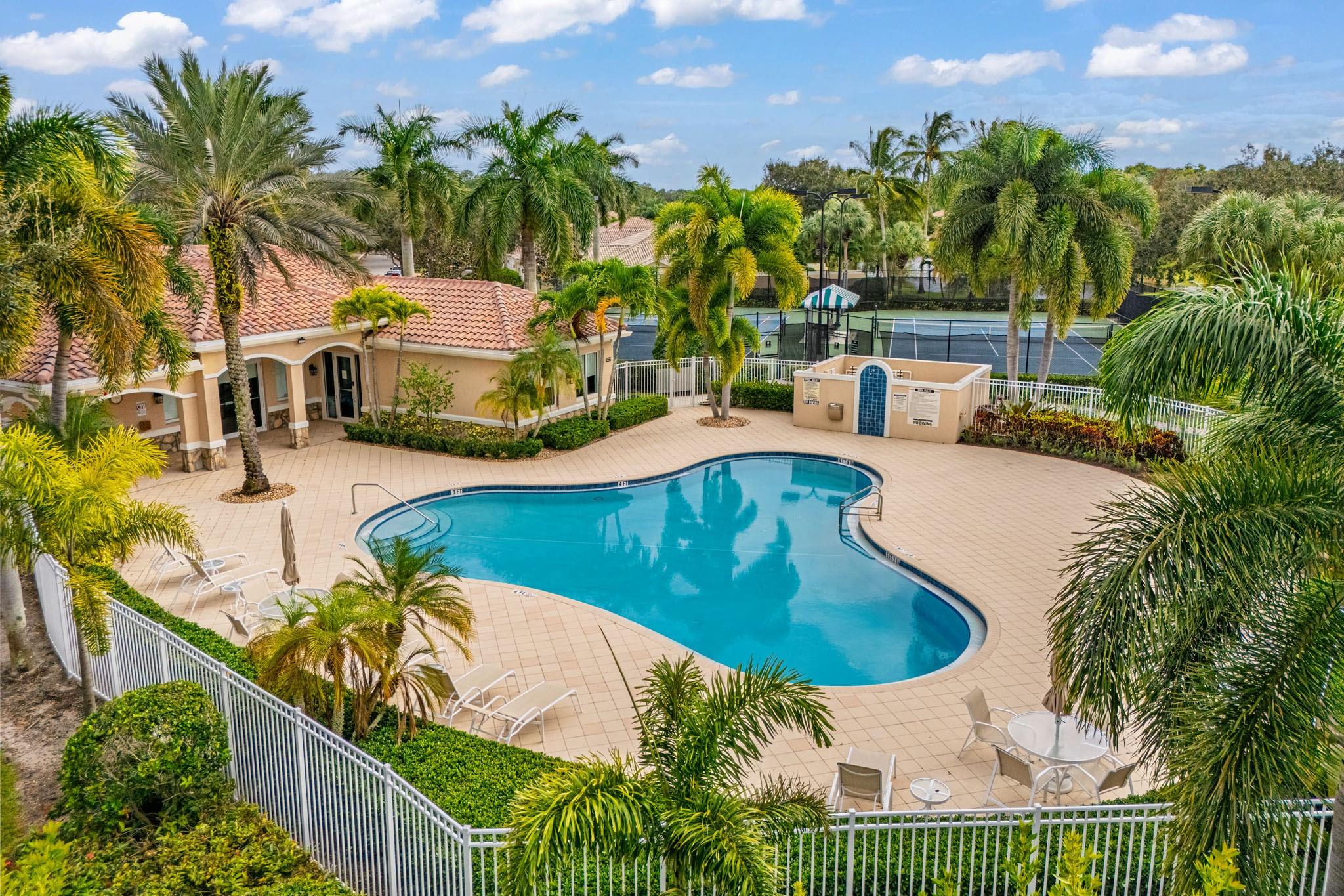 Magnolia Bay Gardens - Residential