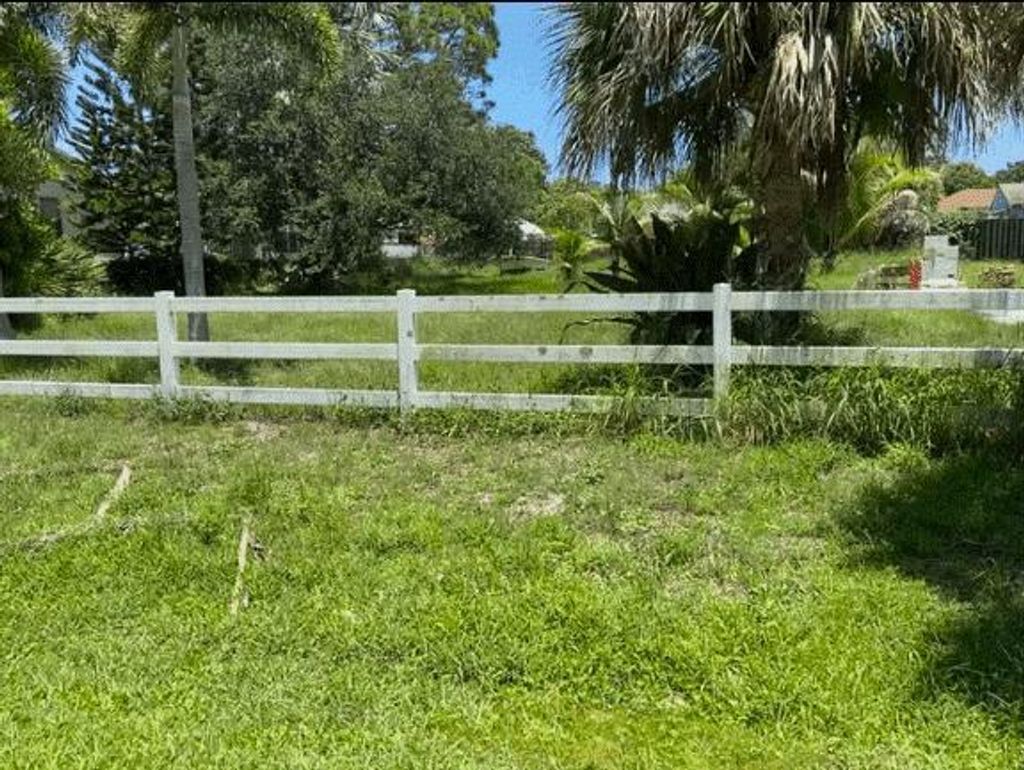 Photo of Tbd Hickory Drive, Fort Pierce, FL 34982 (MLS # R10731386)