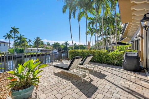 Tiny photo for 2254 SE 7th Street, Pompano Beach, FL 33062 (MLS # B26036949)