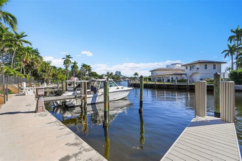 Tiny photo for 2254 SE 7th Street, Pompano Beach, FL 33062 (MLS # B26036949)