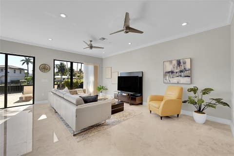 Tiny photo for 2254 SE 7th Street, Pompano Beach, FL 33062 (MLS # B26036949)