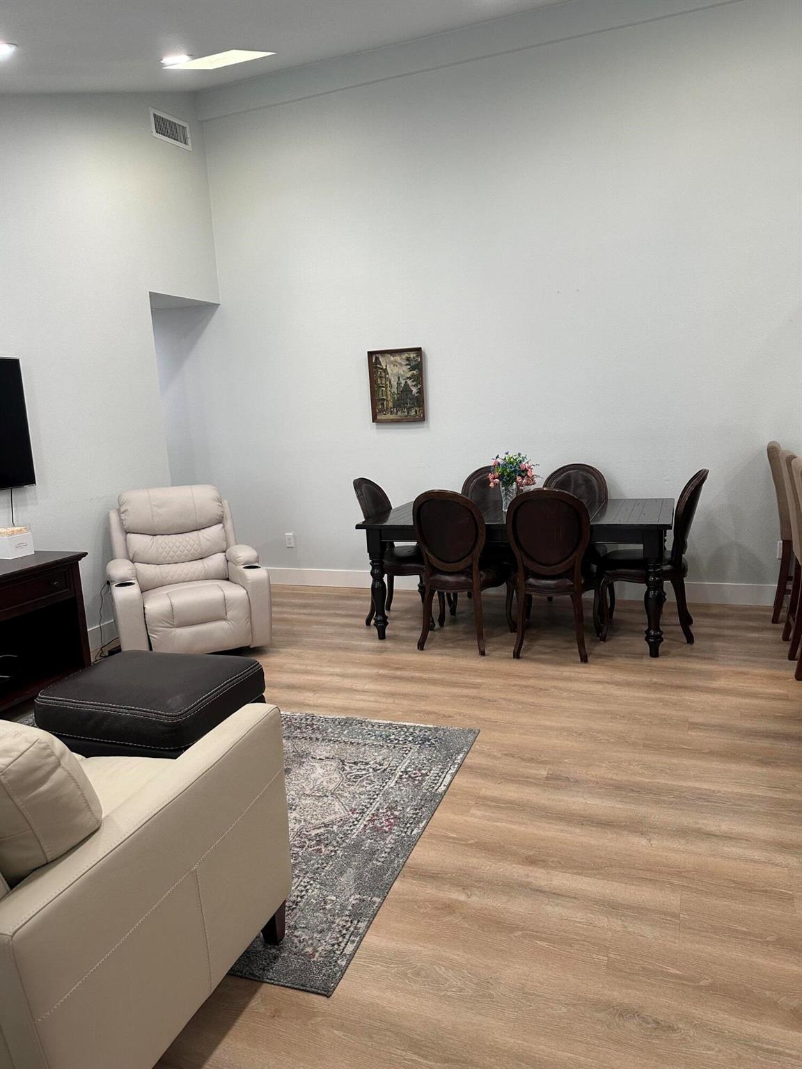 WESTWOOD GARDENS 2 - Residential