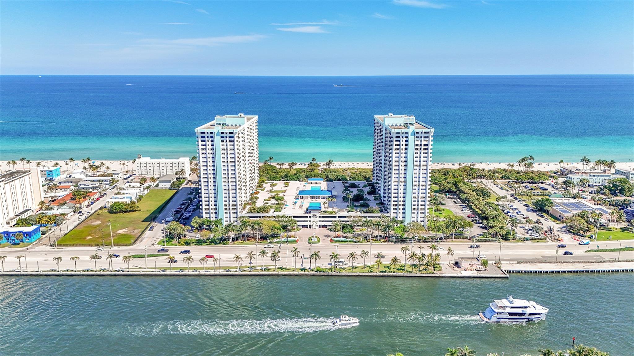 THE SUMMIT CONDO - Residential Lease