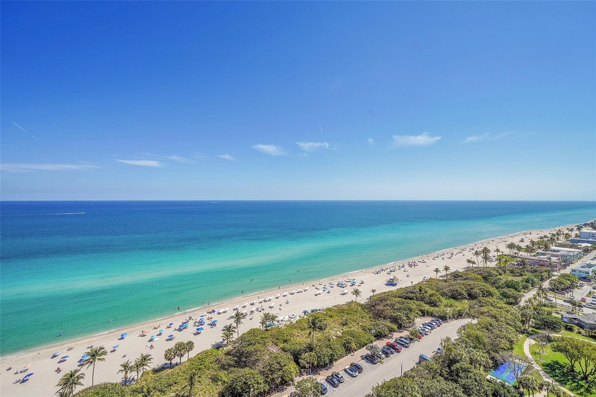 THE SUMMIT CONDO - Residential Lease