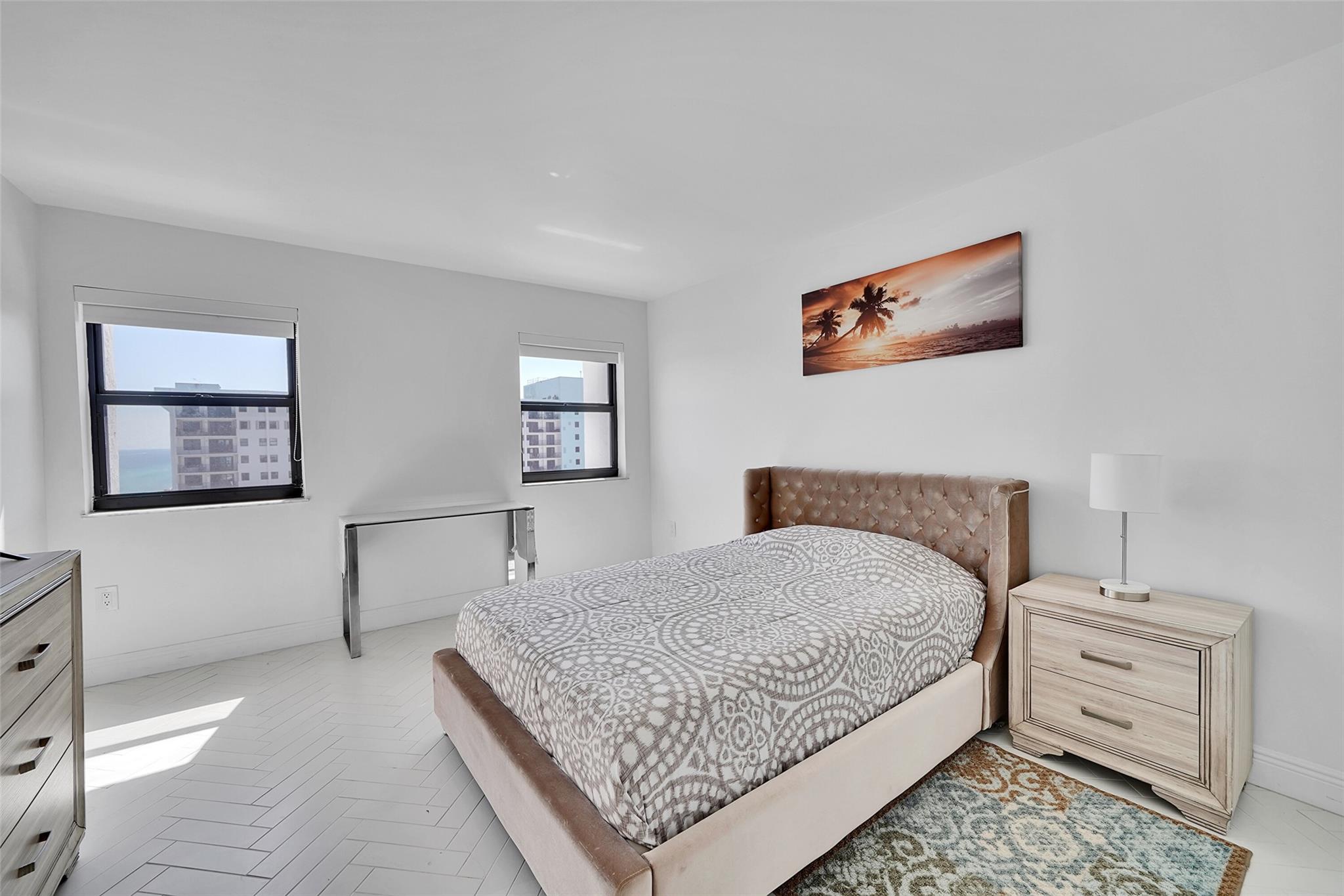 THE SUMMIT CONDO - Residential Lease