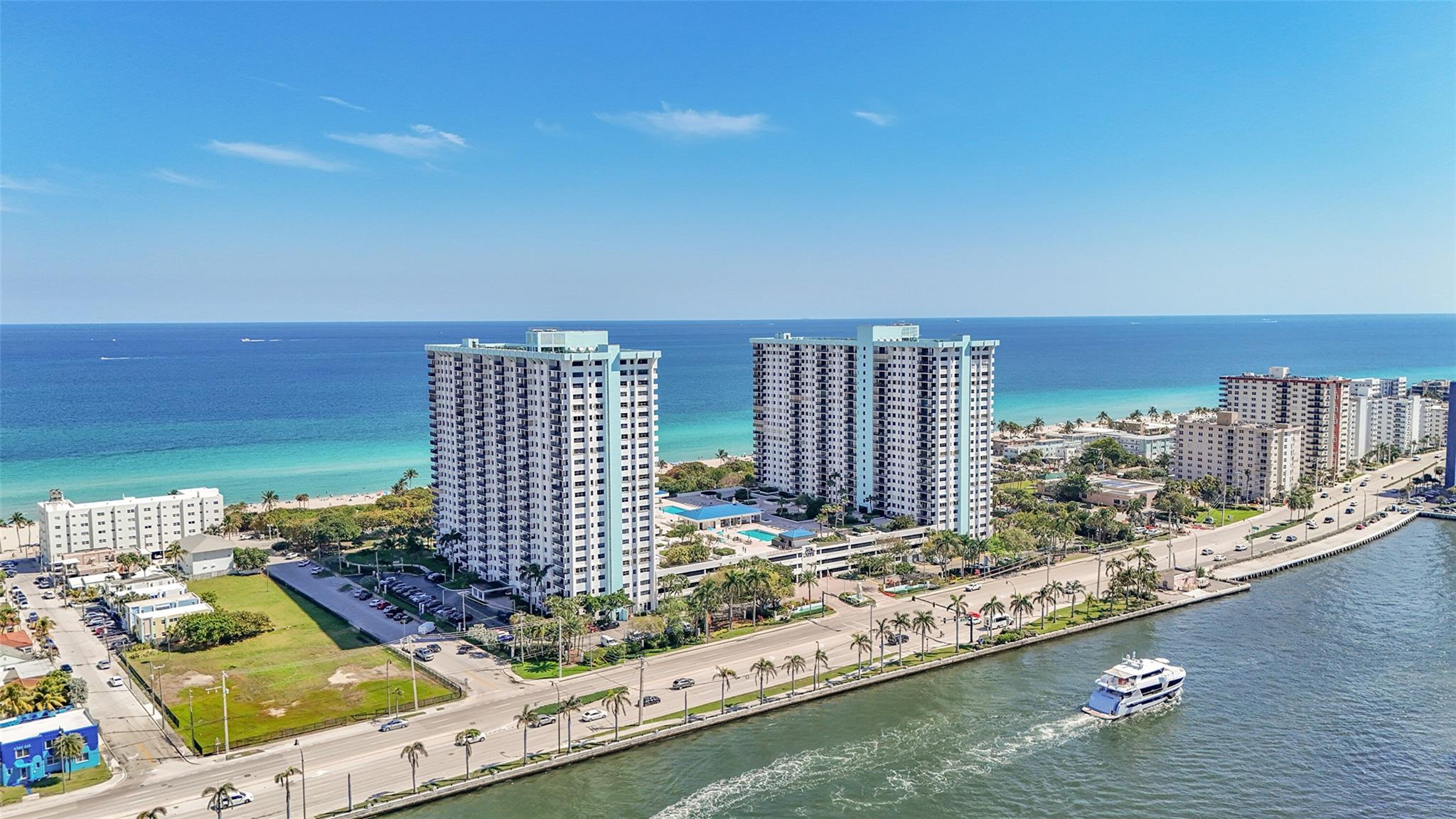 THE SUMMIT CONDO - Residential Lease