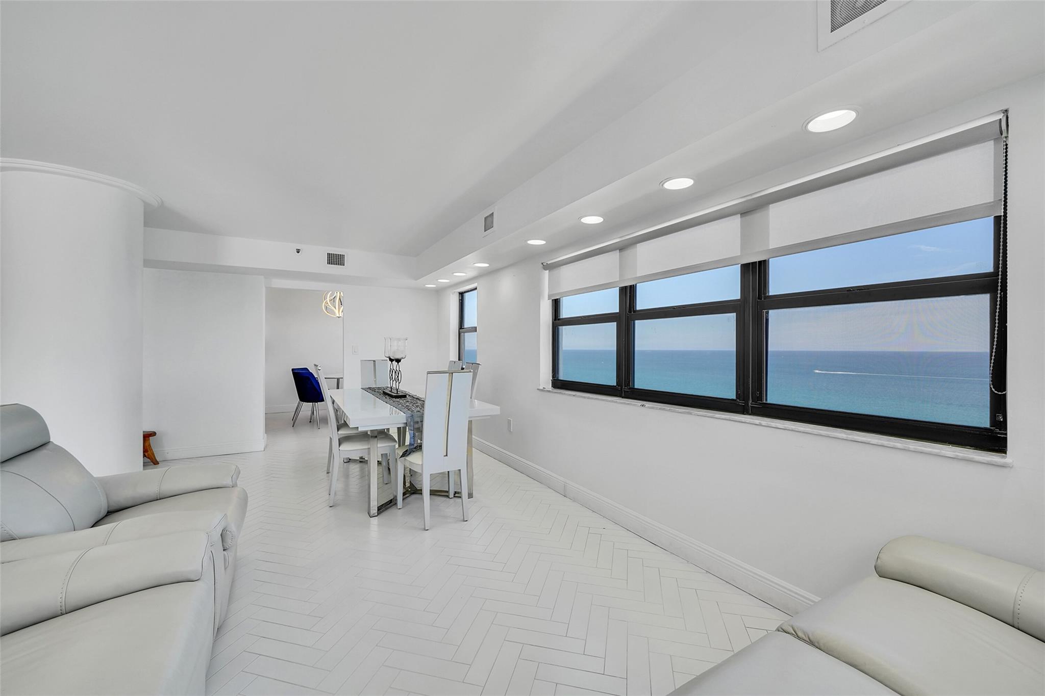 THE SUMMIT CONDO - Residential Lease