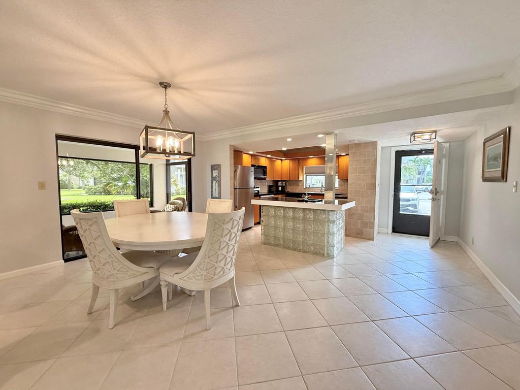 Photo of 401 Clubhouse Circle #401a, Jupiter, FL 33477 (MLS # R11128466)