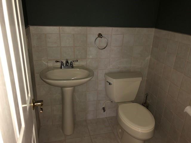 Tamarac Lakes North 3rd S - Residential