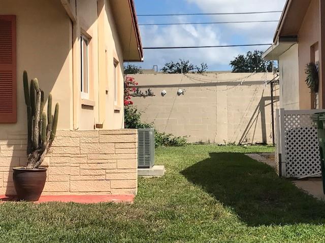 Tamarac Lakes North 3rd S - Residential