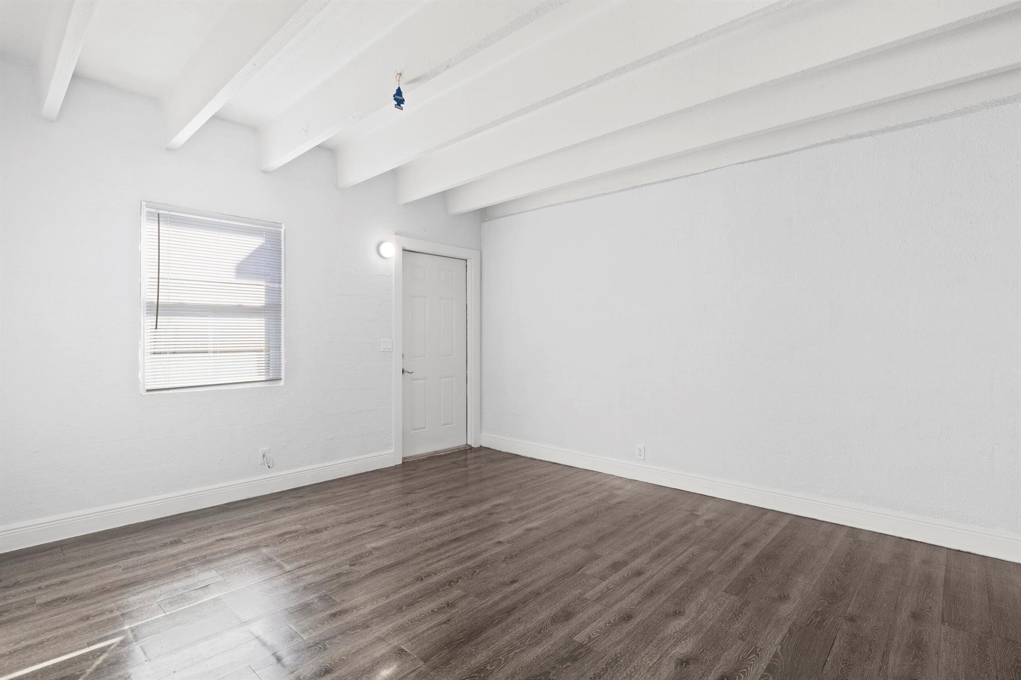 WASHINGTON HEIGHTS - Residential Lease