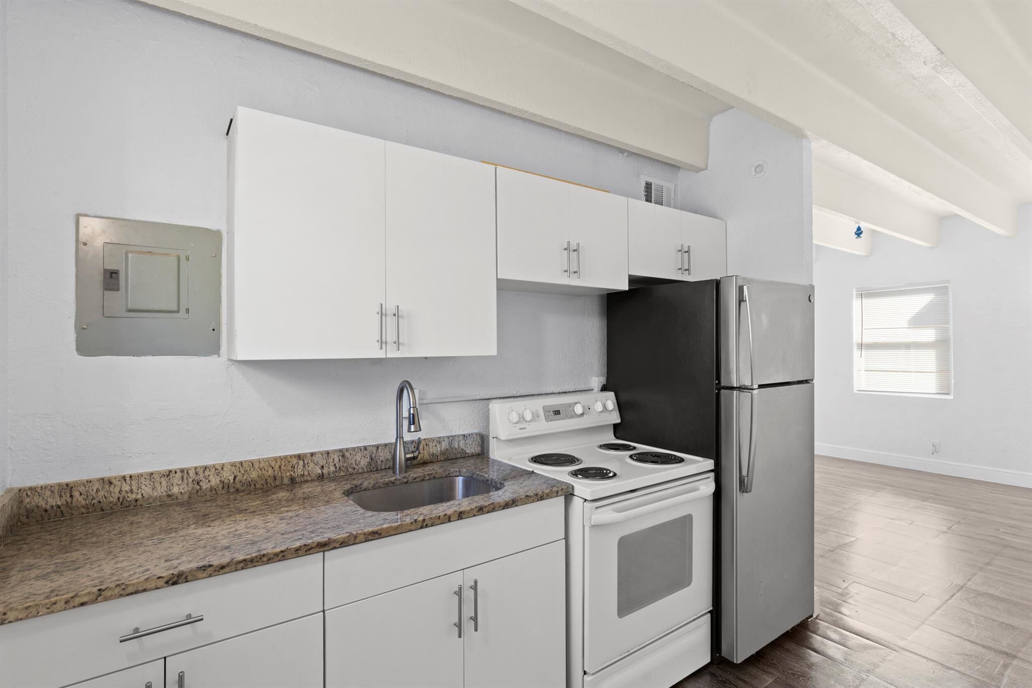 WASHINGTON HEIGHTS - Residential Lease