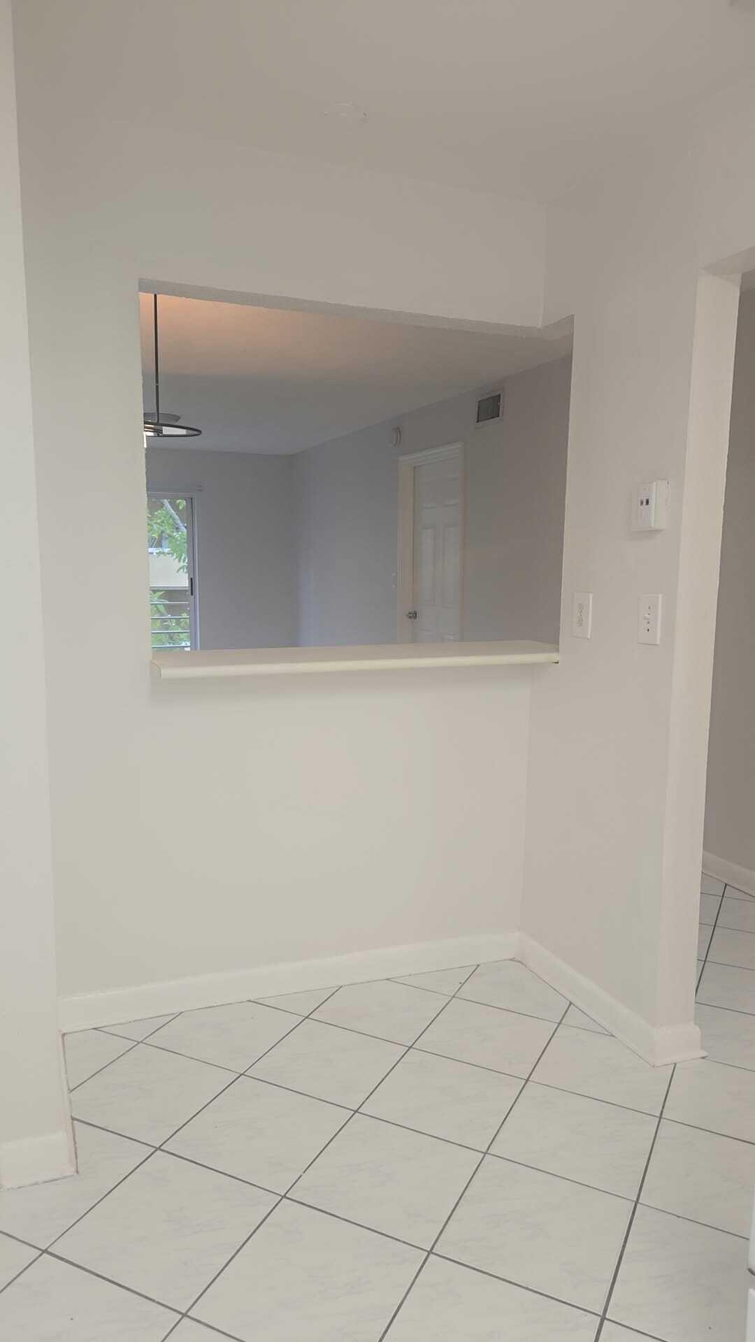 OAKS CONDO - Residential Lease