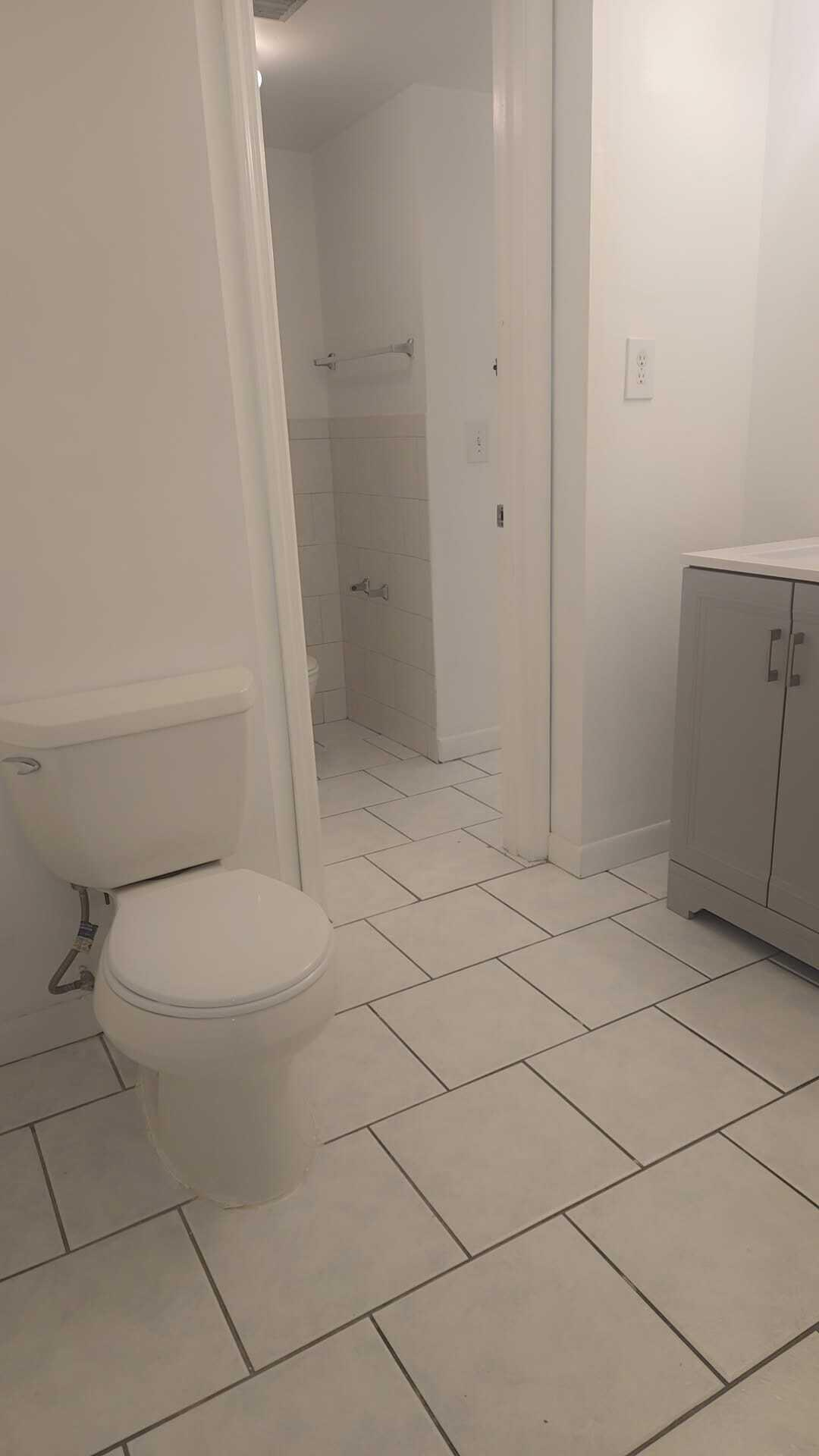 OAKS CONDO - Residential Lease