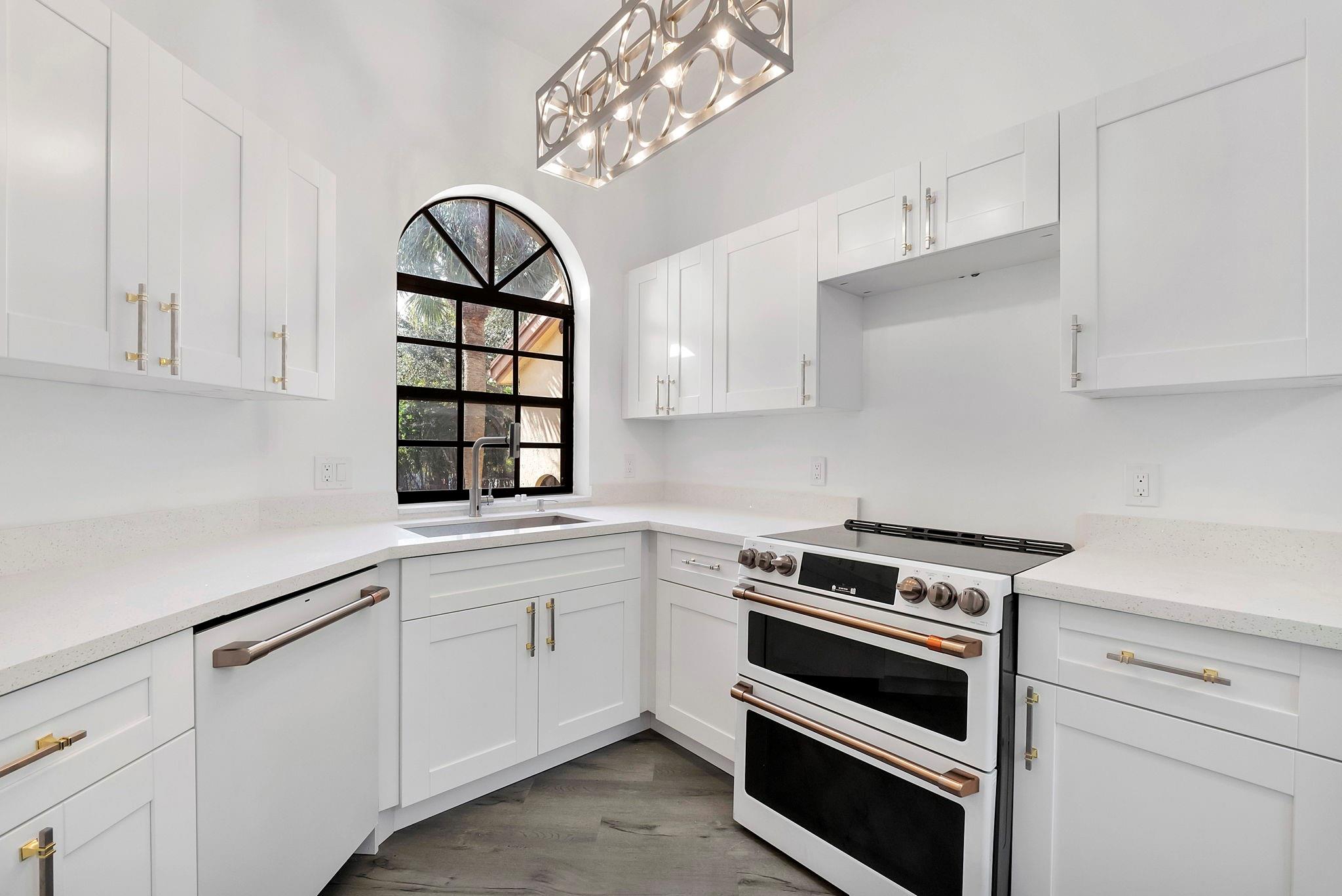 EXCELLENTE VILLAGE - Residential