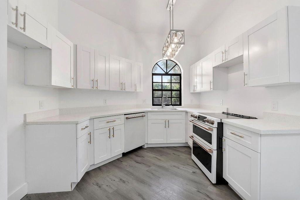 Photo of 5131 Europa Drive #I, Boynton Beach, FL 33437 (MLS # F10541378)