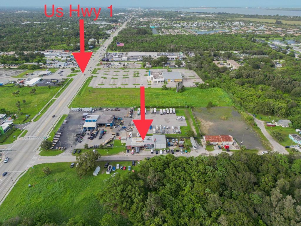Photo of 350 Dickson Drive, Fort Pierce, FL (MLS # R10927636)