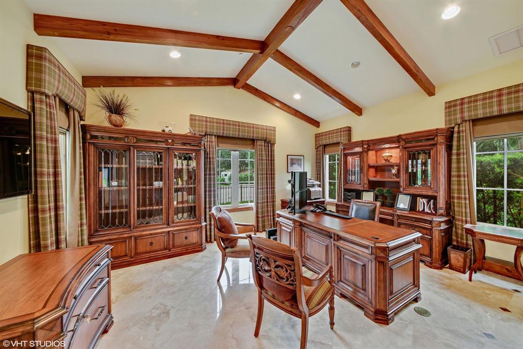 SADDLE TRAIL PARK OF WELLINGTON - Residential