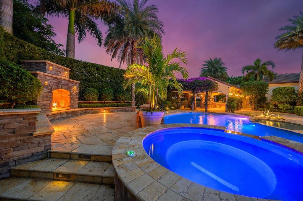 SADDLE TRAIL PARK OF WELLINGTON - Residential