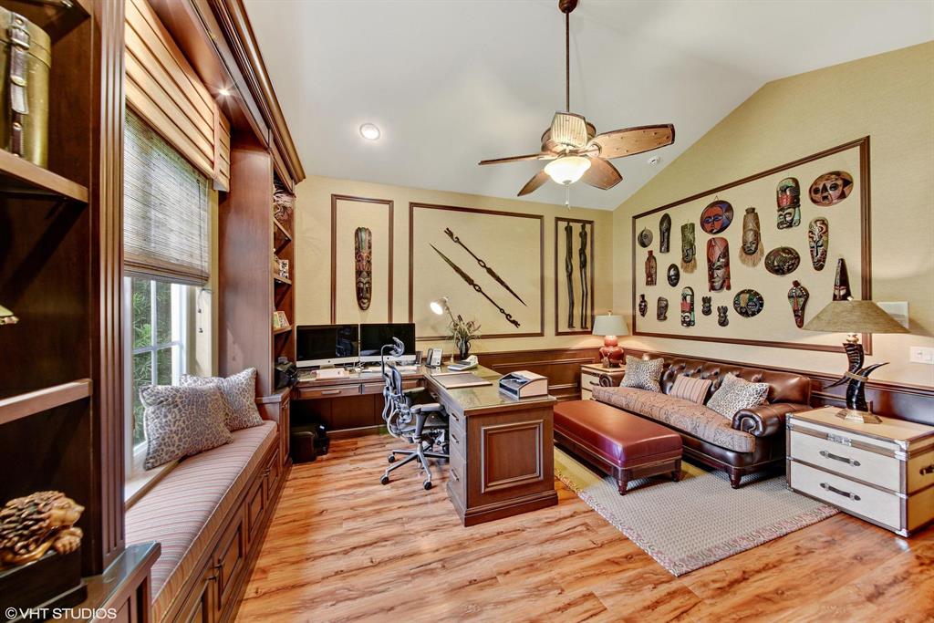 SADDLE TRAIL PARK OF WELLINGTON - Residential