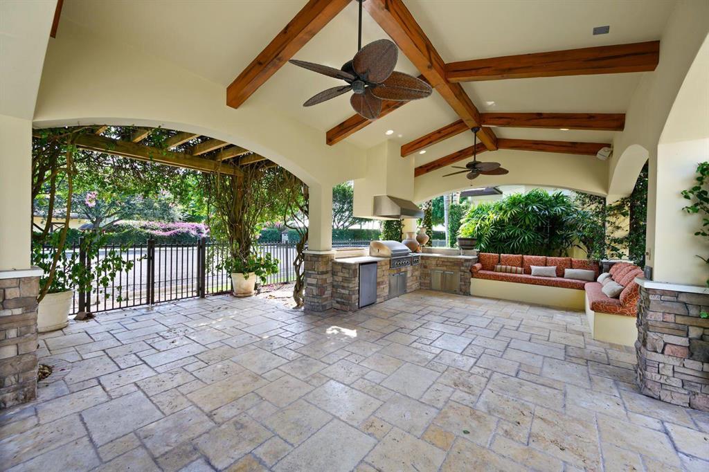 SADDLE TRAIL PARK OF WELLINGTON - Residential