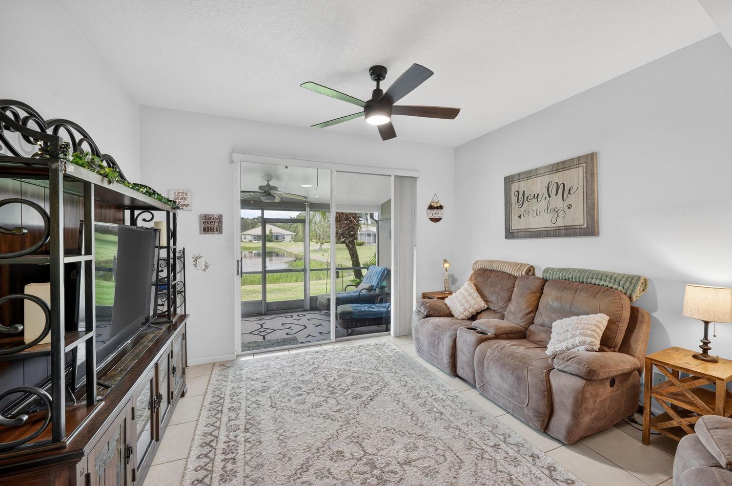 PALM ISLES WEST - Residential