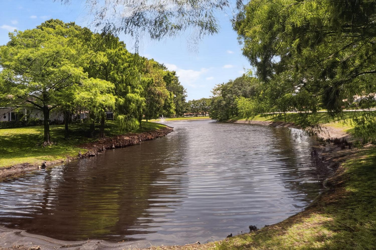 PALM ISLES WEST - Residential