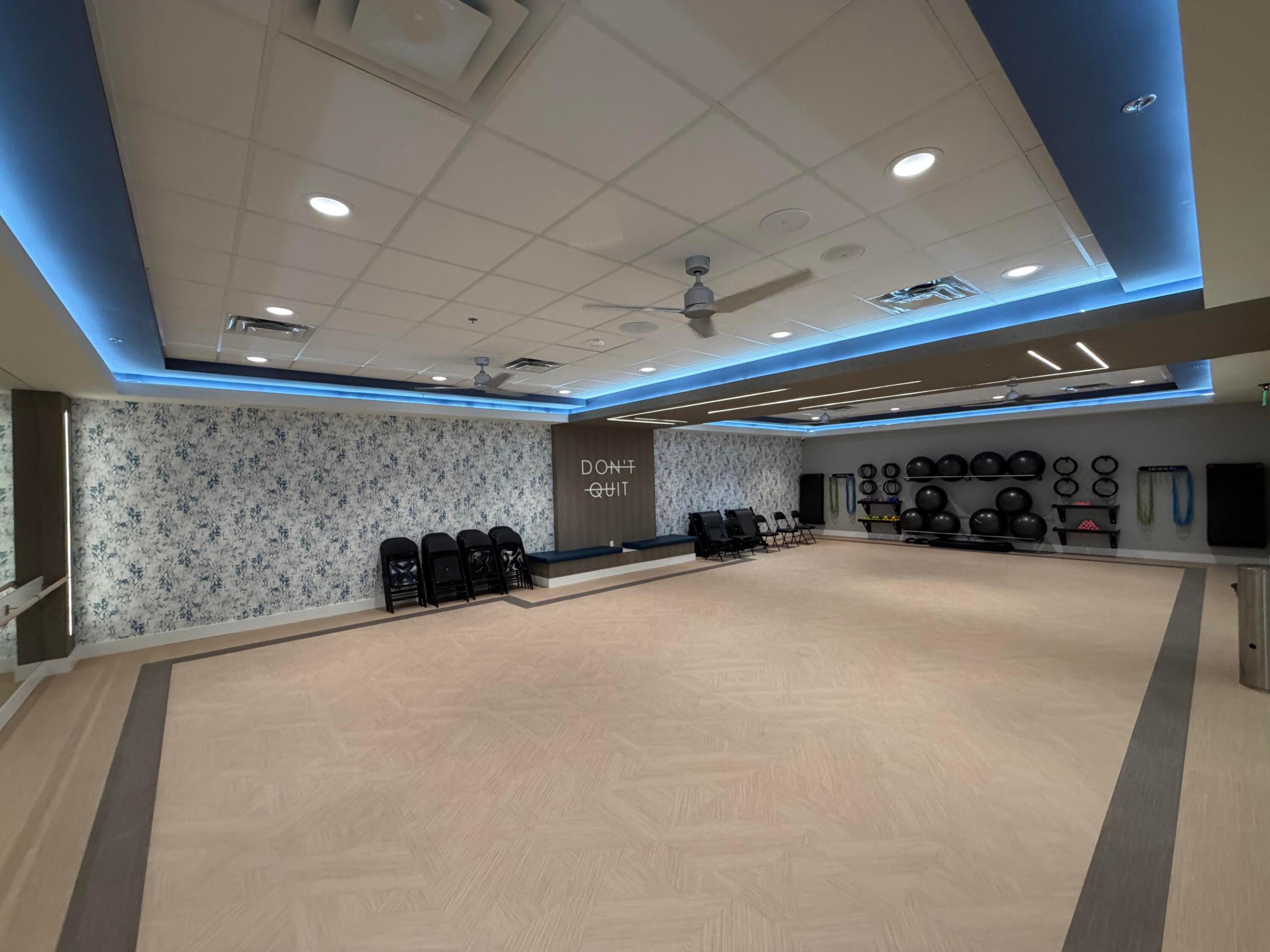 PALM ISLES WEST - Residential