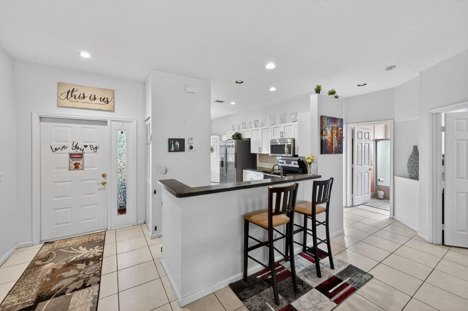 PALM ISLES WEST - Residential