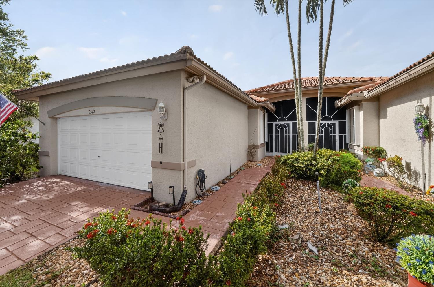 PALM ISLES WEST - Residential