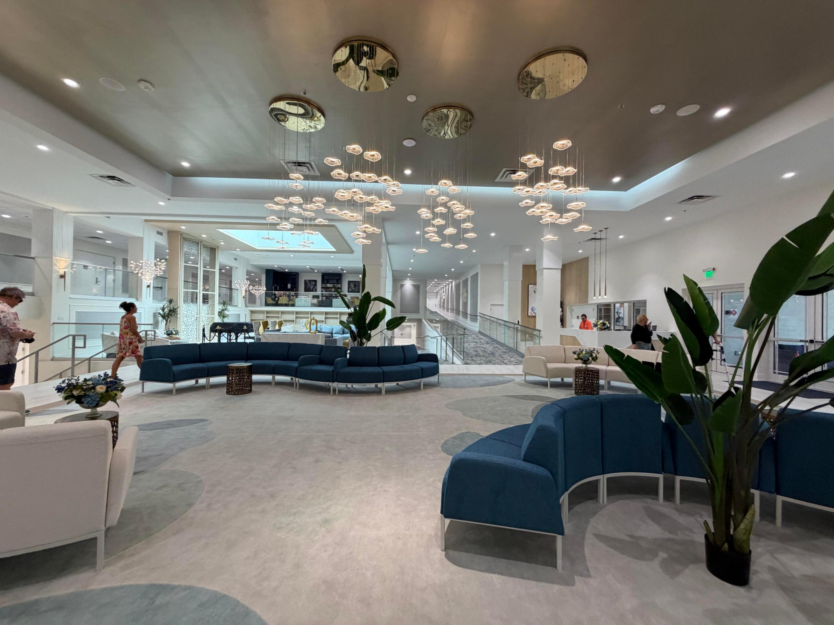 PALM ISLES WEST - Residential