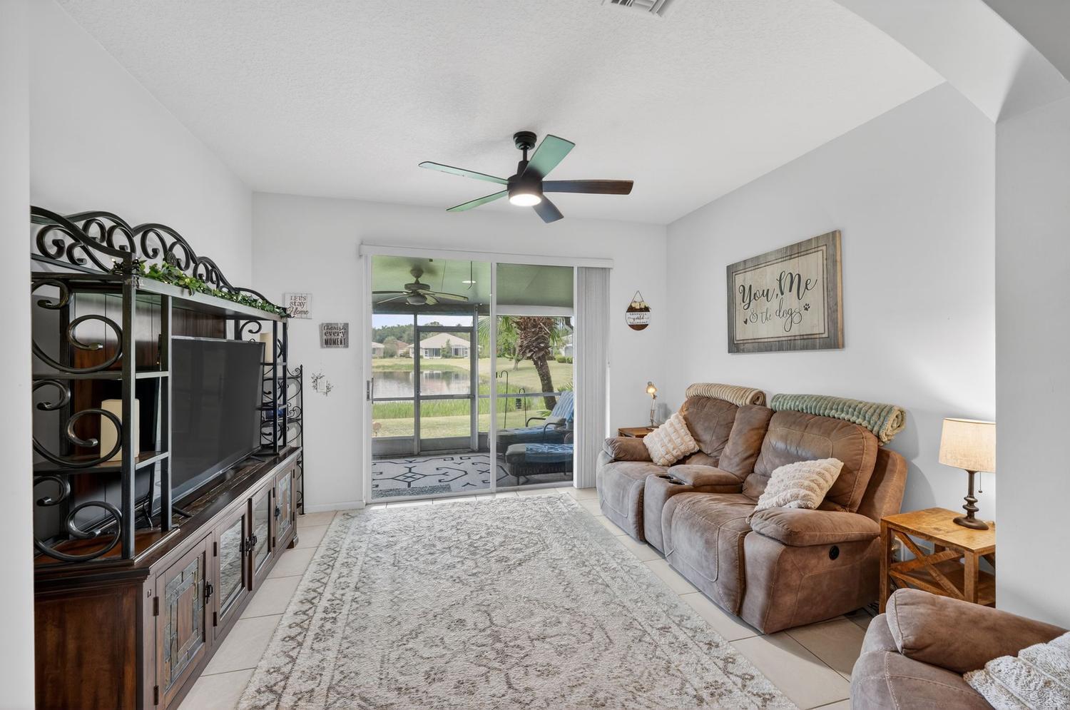 PALM ISLES WEST - Residential