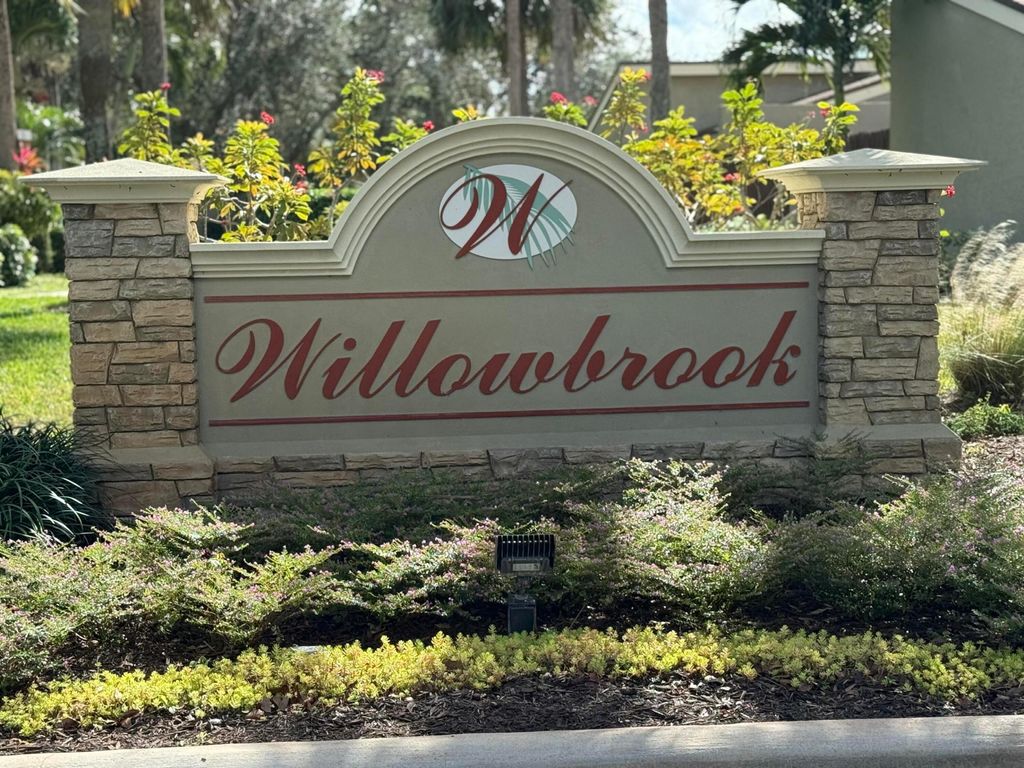 Photo of 183 Meadows Drive #183, Boynton Beach, FL 33436 (MLS # R11048118)