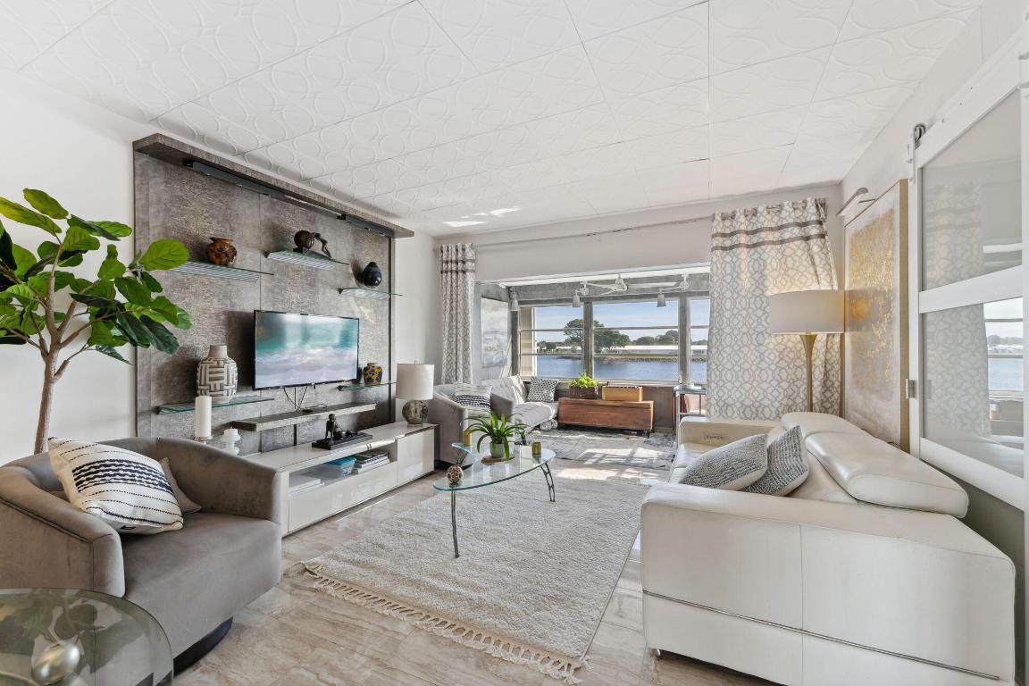 LEISUREVILLE LAKE CONDO - Residential