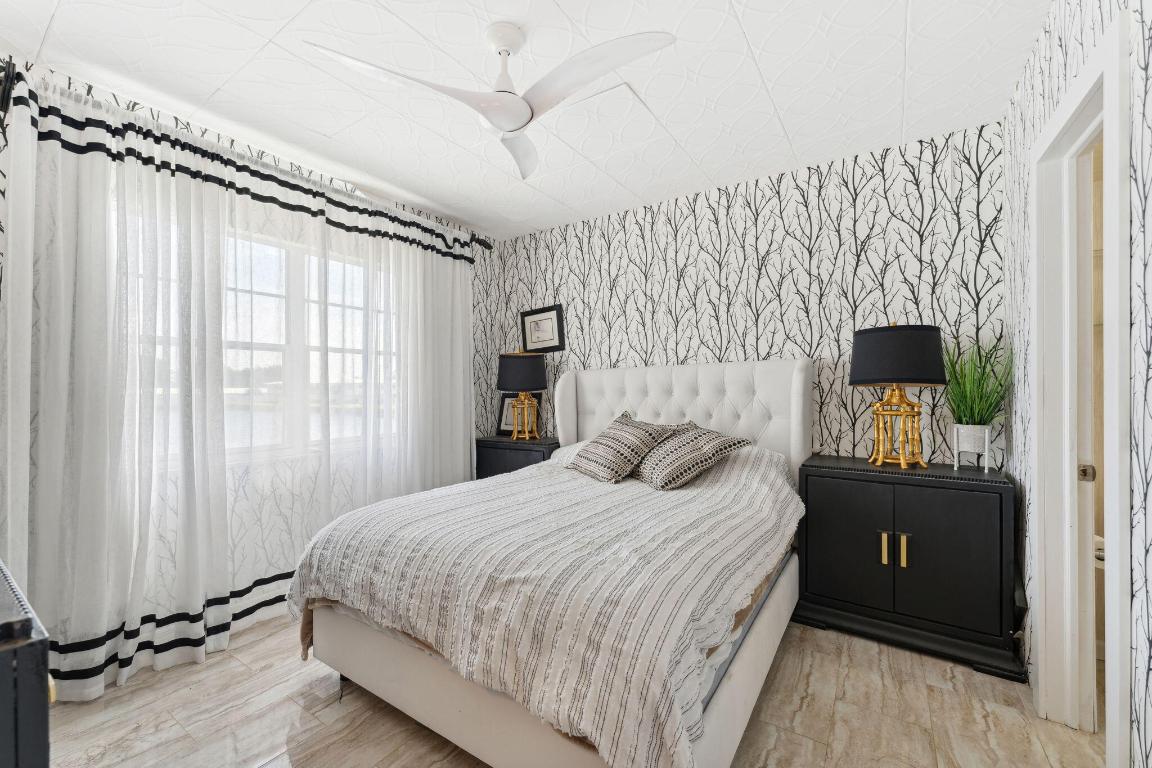 LEISUREVILLE LAKE CONDO - Residential