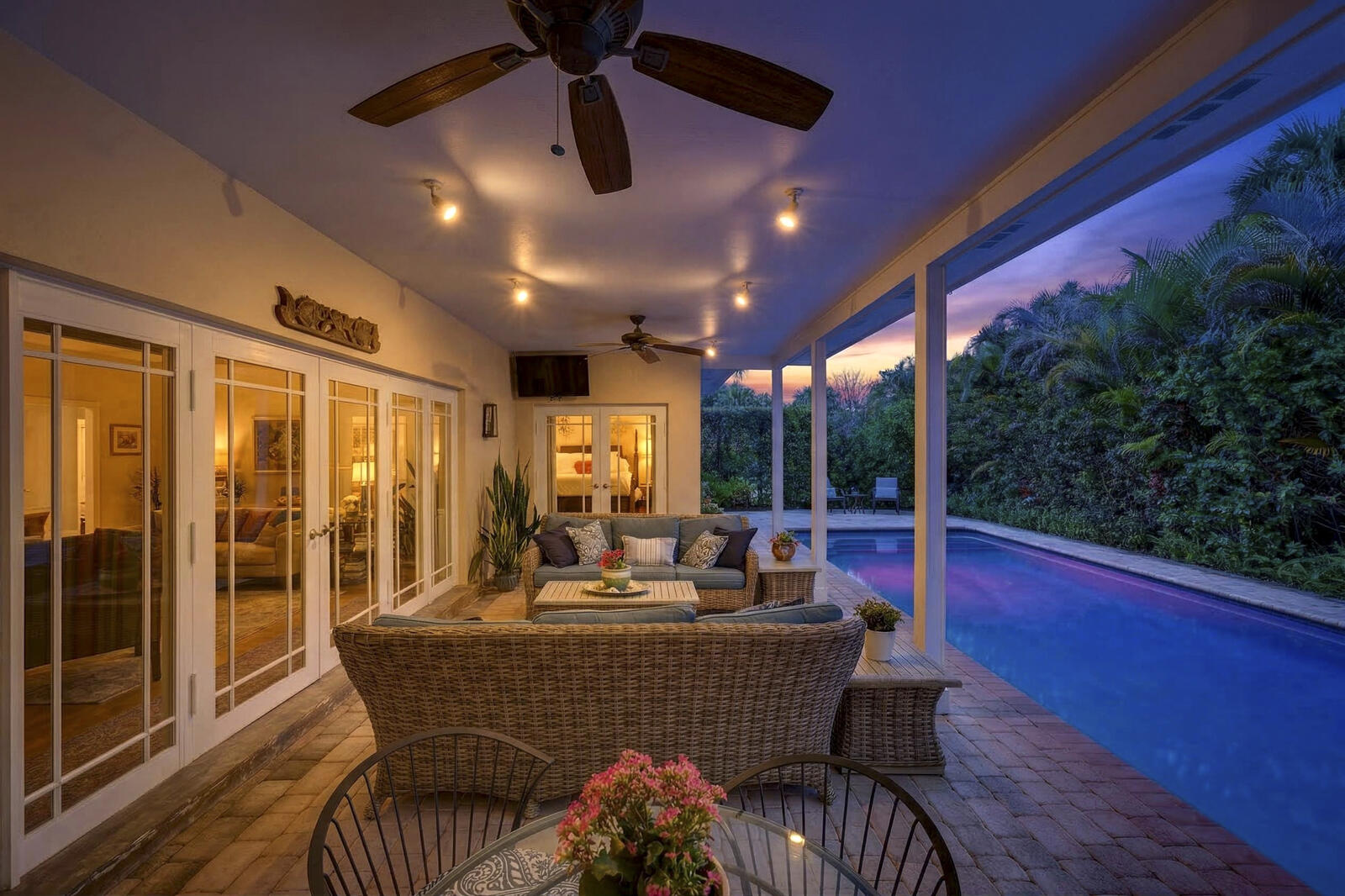 PEBBLE BAY ESTATES - Residential