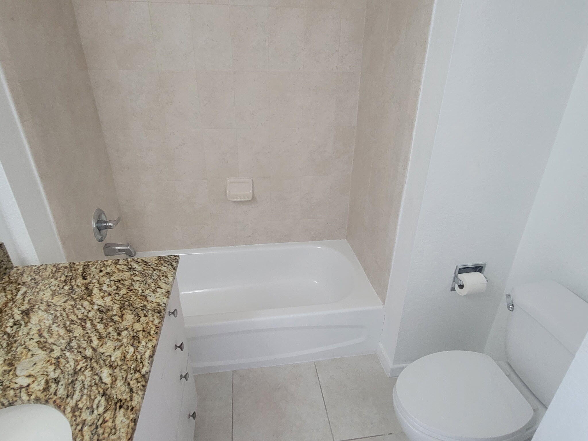 1830 RADIUS Drive 210