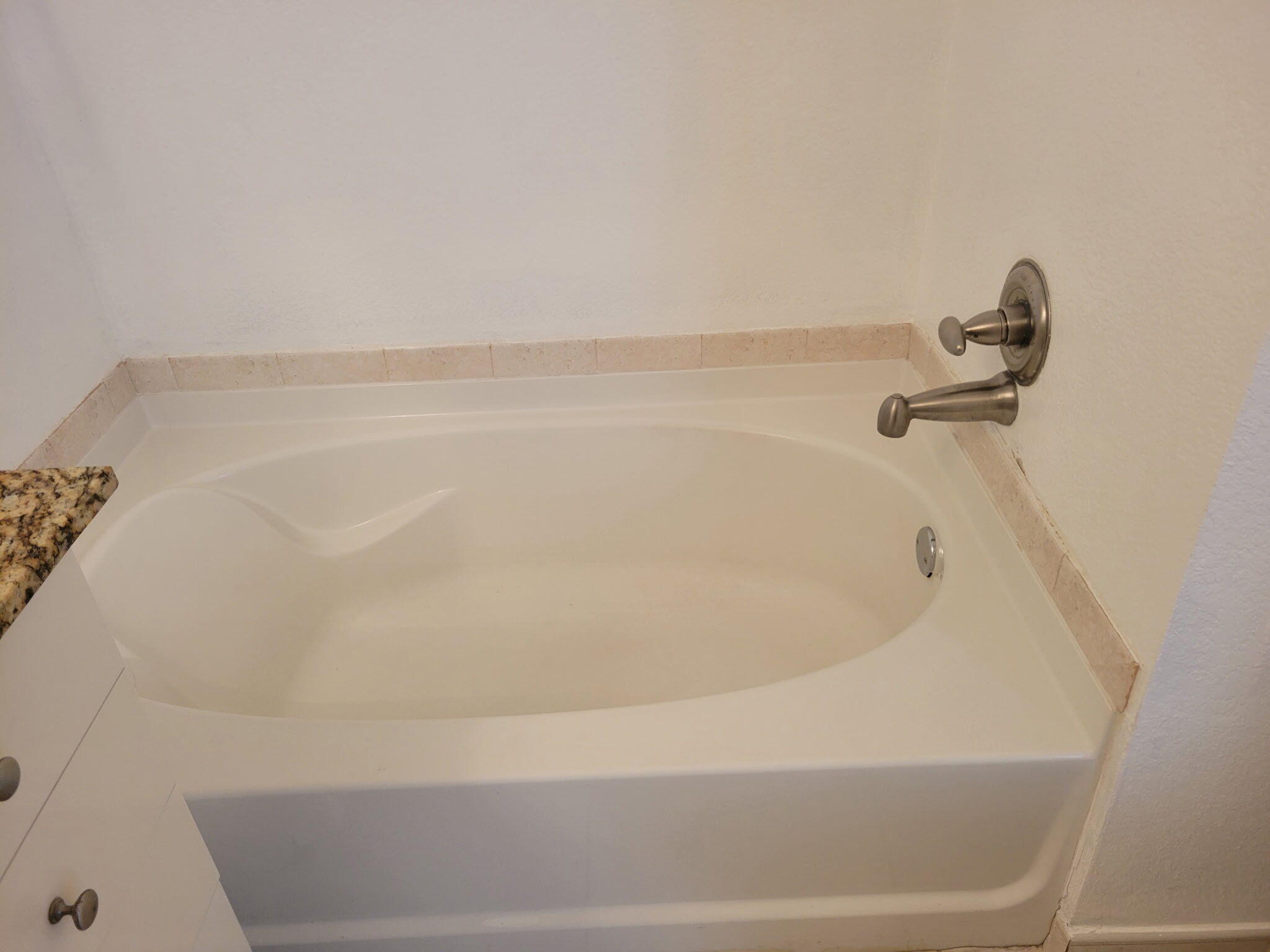 1830 RADIUS Drive 210