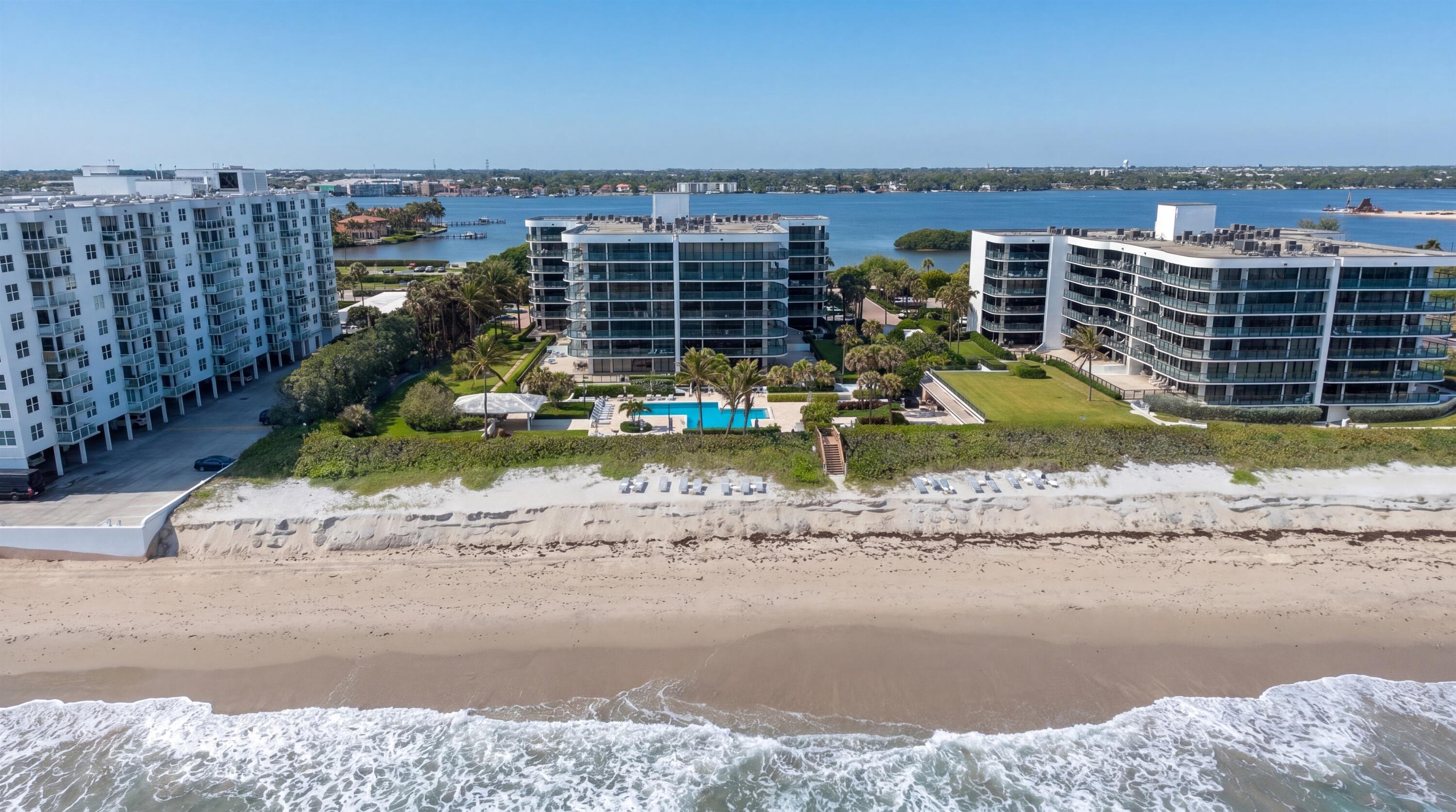 HALCYON OF PALM BEACH - Residential
