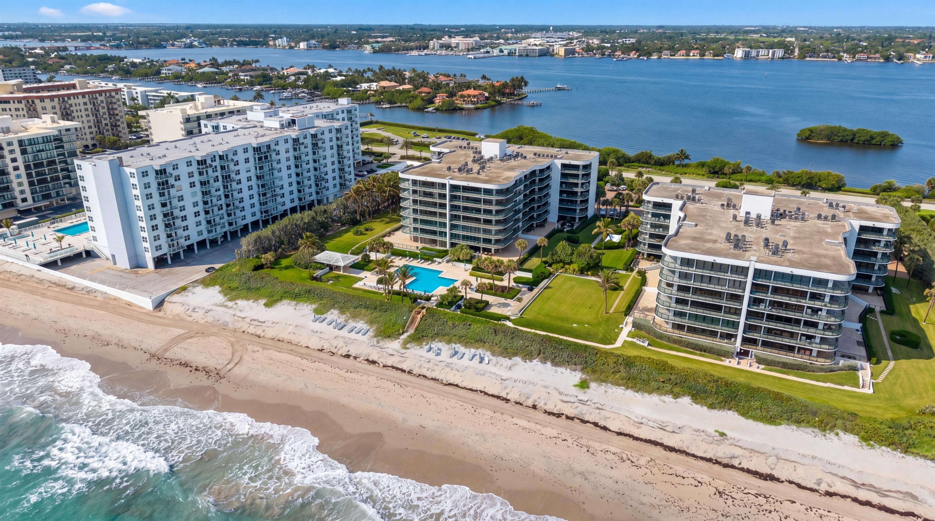 HALCYON OF PALM BEACH - Residential