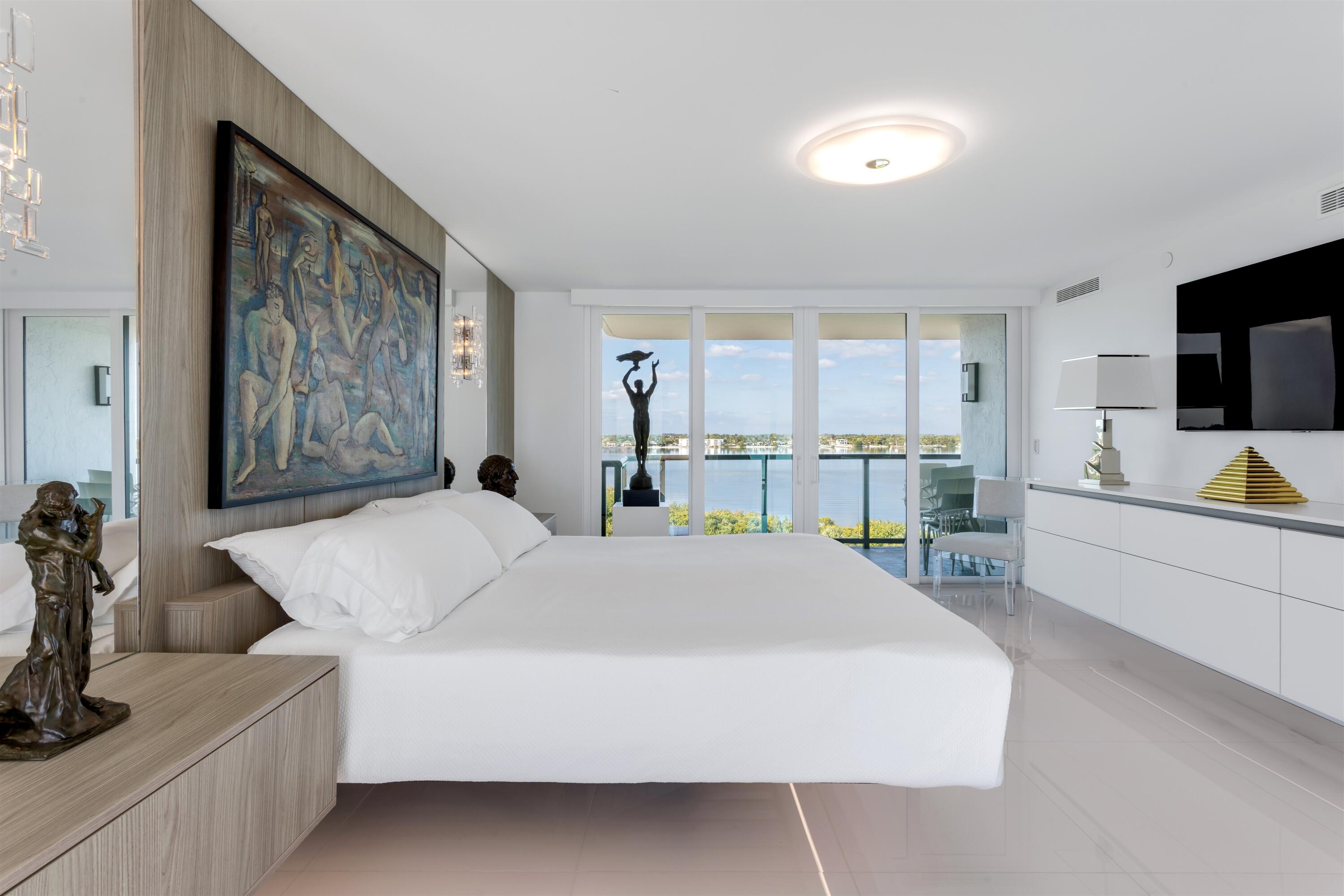 HALCYON OF PALM BEACH - Residential