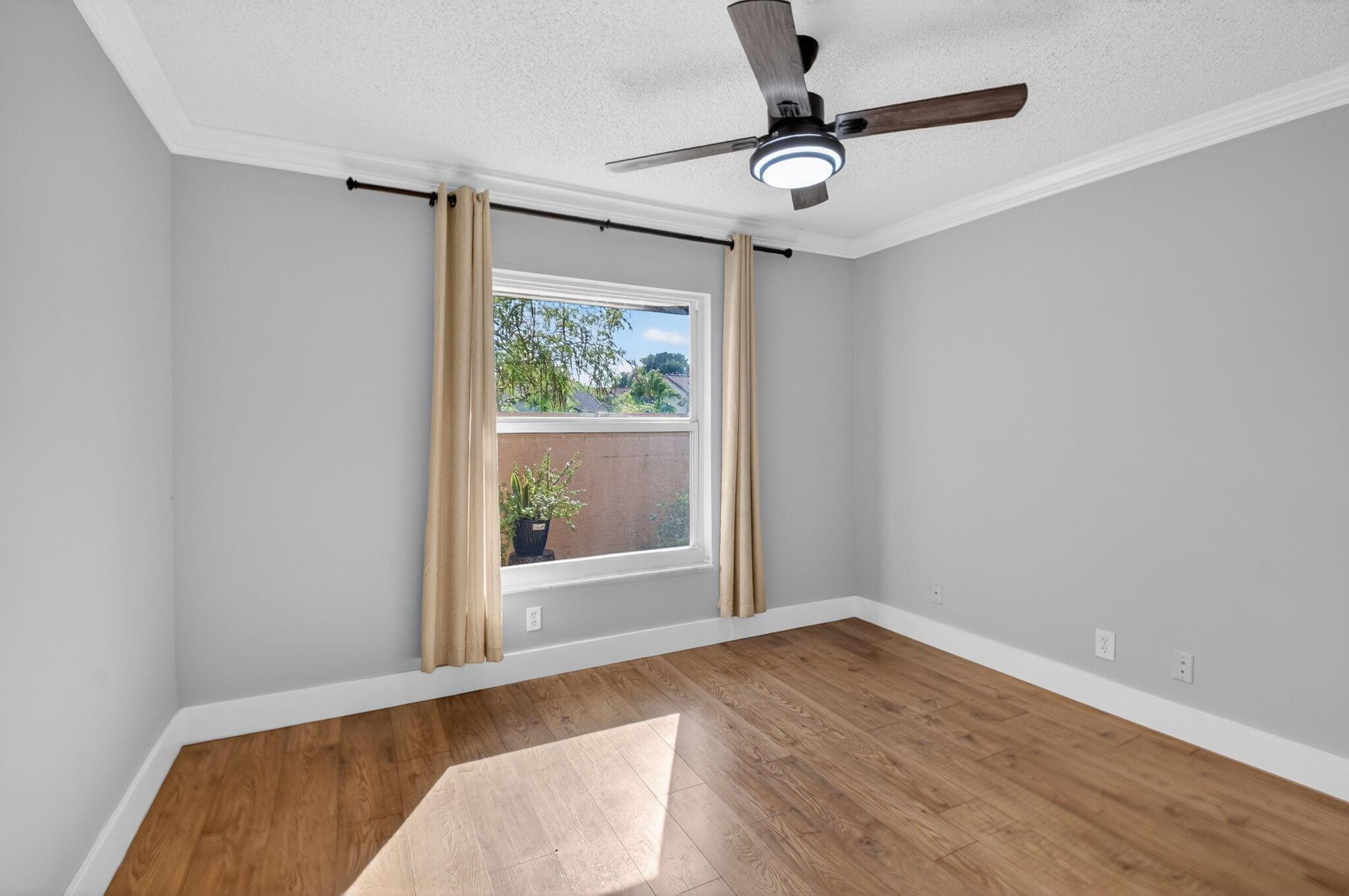 RAINBERRY LAKE - Residential